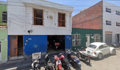 Moto Refaccionaria El Chapulin