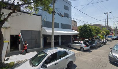 Refaccionaria Para Autos Y Motos